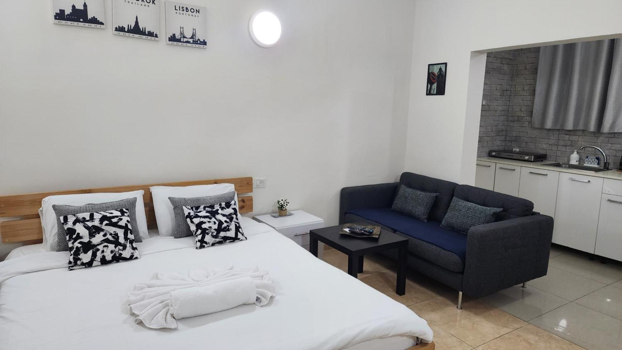 David Hameleh House Netanya Exterior foto