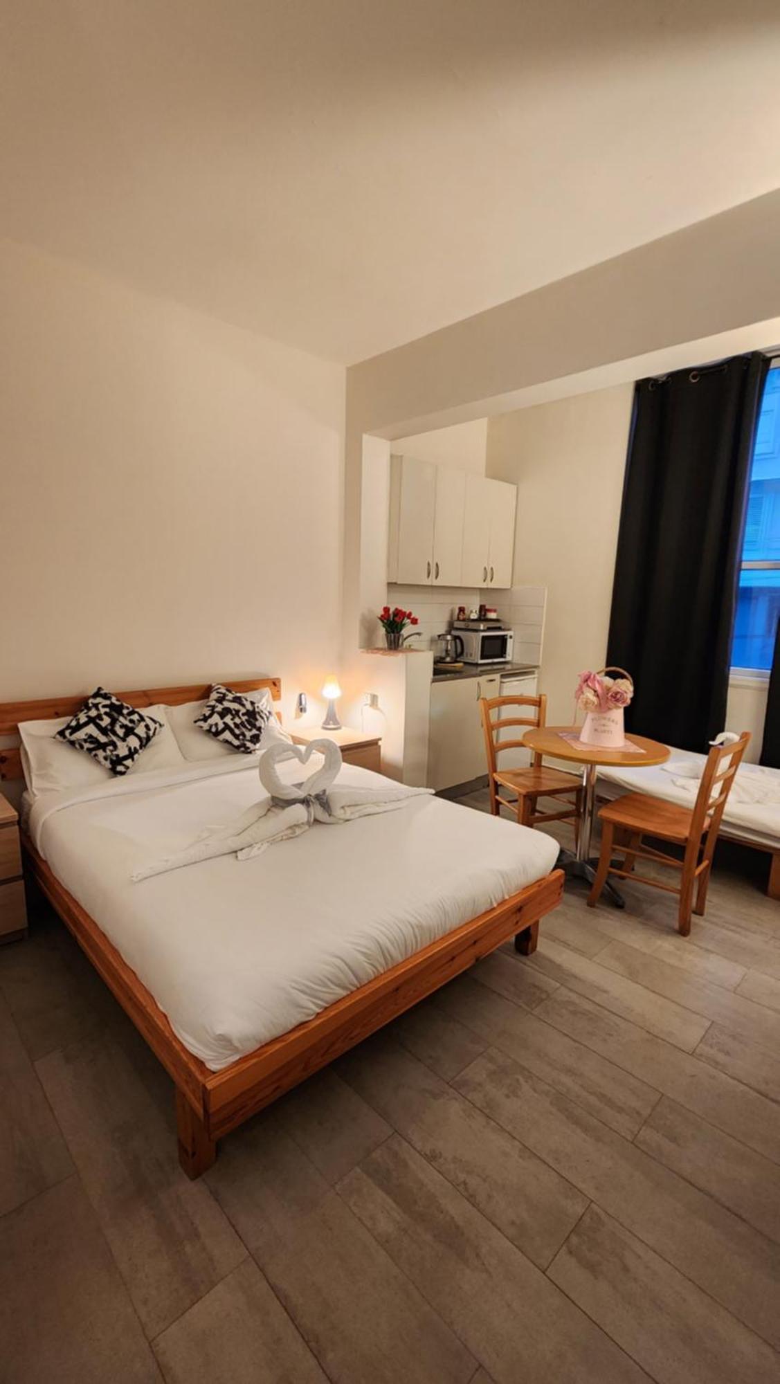 David Hameleh House Netanya Quarto foto